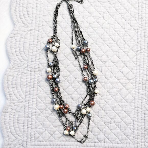 Multi Strand Chain/Faux Pearl Necklace Gunmetal Gray White Brown Costume Jewelry - Picture 2 of 4